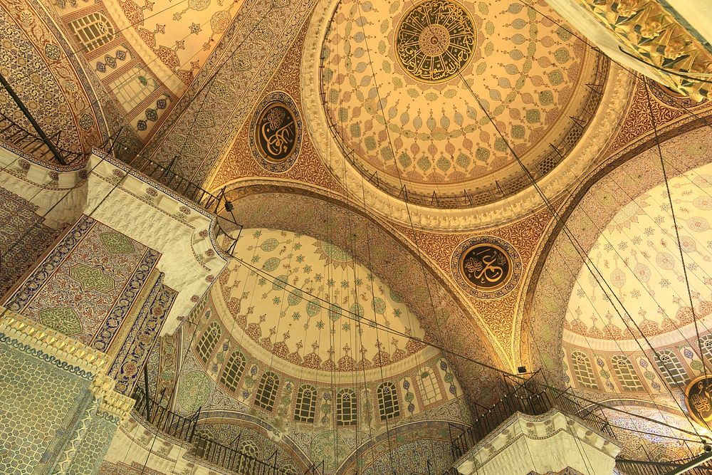 Istanbul mosque ceiling, background photo. Free public domain CC0 image.