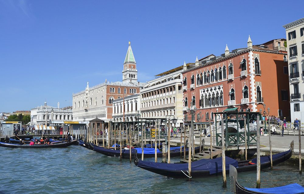 Grand Canal in Venice, Italy. Free public domain CC0 image.