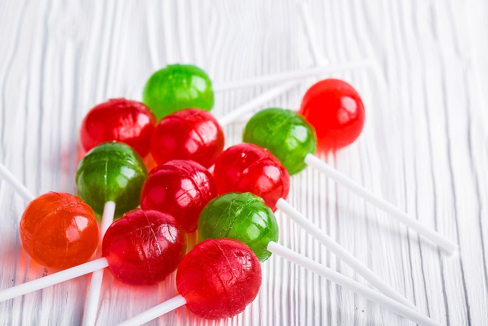 Free lollipops images, public domain sweets CC0 photo.