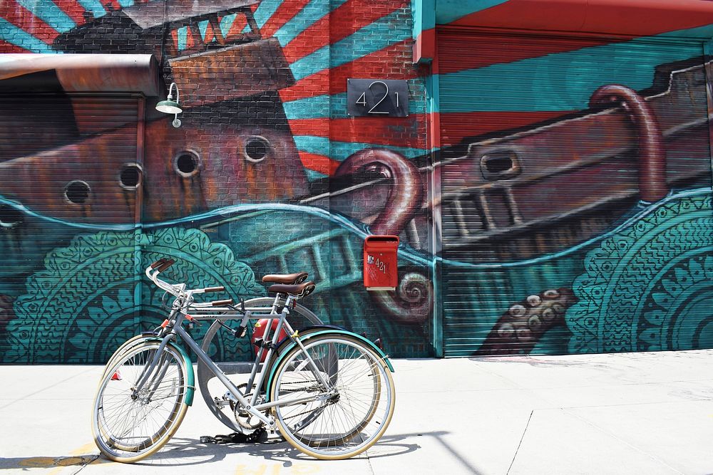Beau Stanton's Bushwick Kraken Mural and urban bikes, Brooklyn, USA, Date unknown.