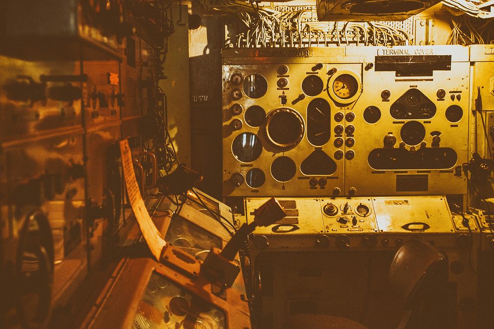 Free control room image, public domain CC0 photo.