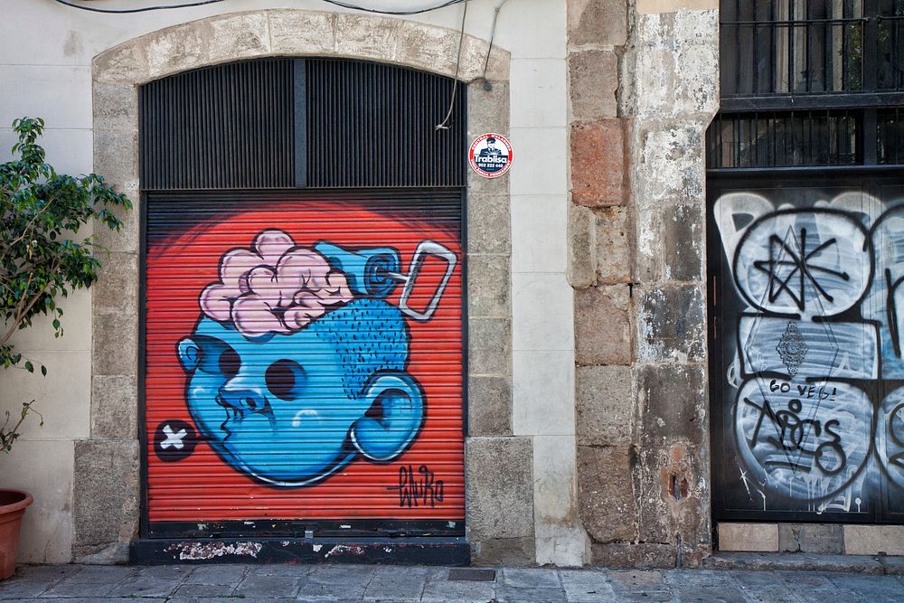 Urban Art, brain graffiti street art.  Barcelona, Spain - Date unknown