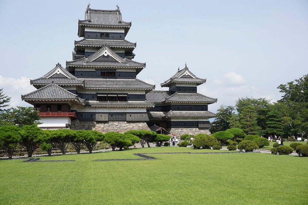 Free Matsumoto Castle image, public domain Japan CC0 photo.