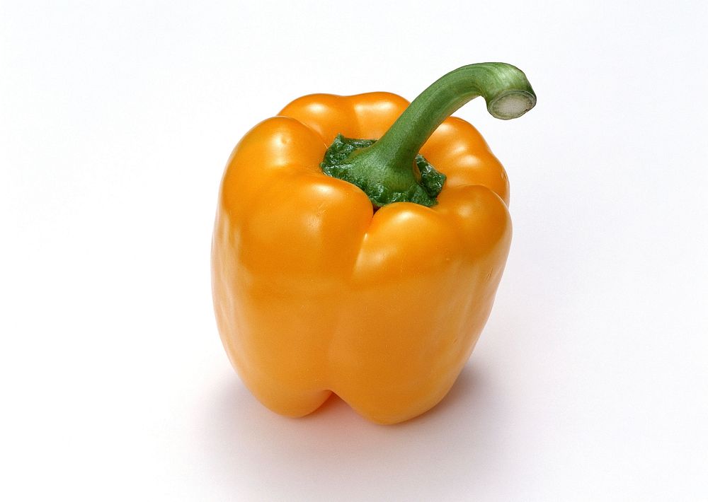 Free yellow pepper image, public domain food CC0 photo.