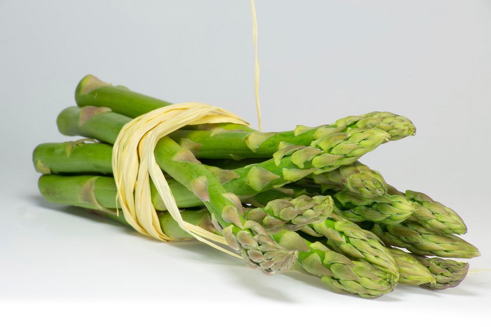 Free asparagus image, public domain food CC0 photo.