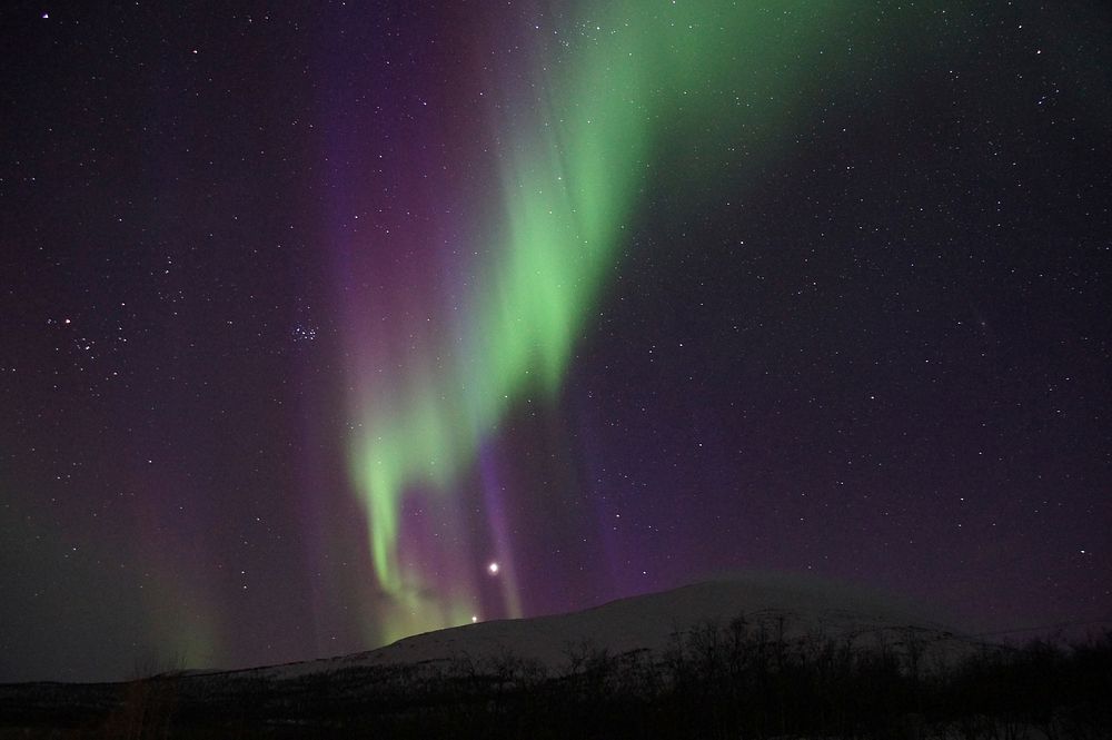 Free northern lights photo, public domain nature CC0 image.