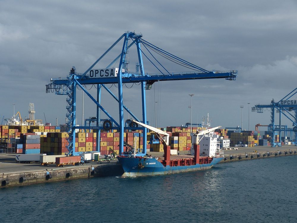 Free cargo container ship image, public domain international business CC0 photo.