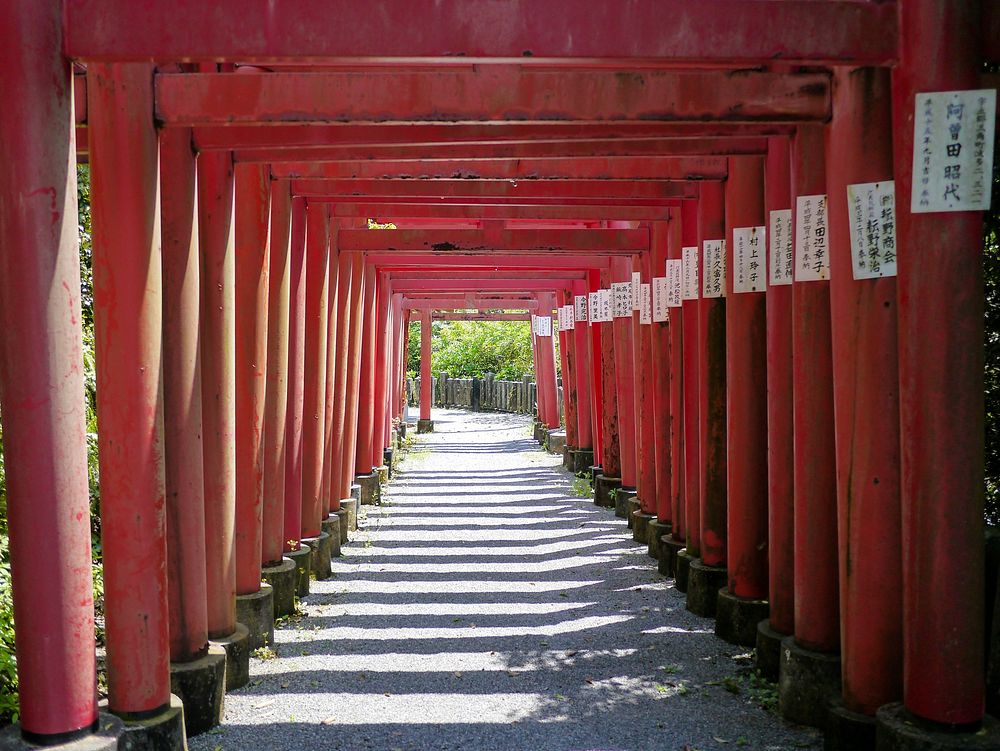 Free Takahashi Inari Shrine image, public domain travel CC0 photo.