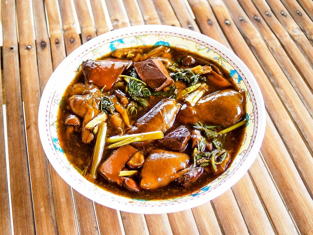 Free thai cuisine dish image, public domain food CC0 photo.