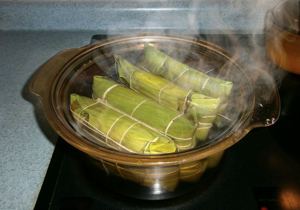 Free banana leaf wrapped food steaming image, public domain food CC0 photo.