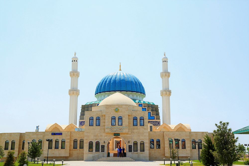 Free mosque image, public domain Russia CC0 photo.