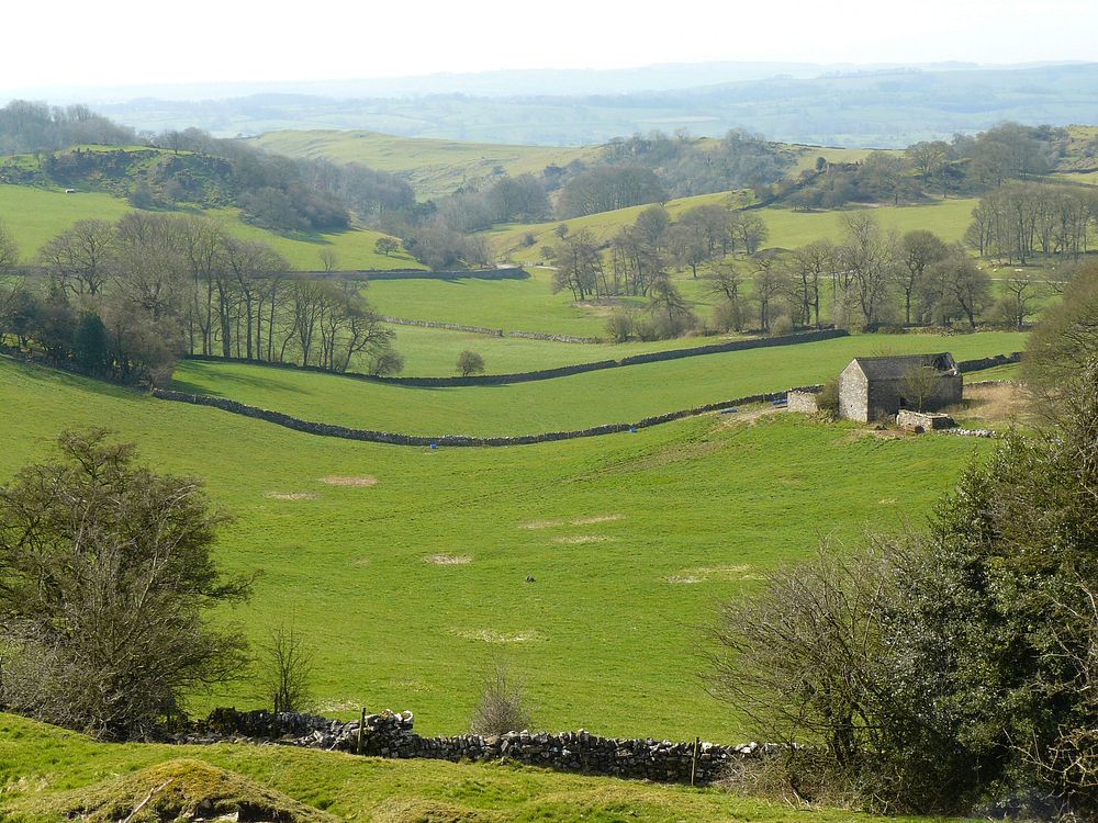 Free farmland in Derbyshire image, public domain nature CC0 photo.