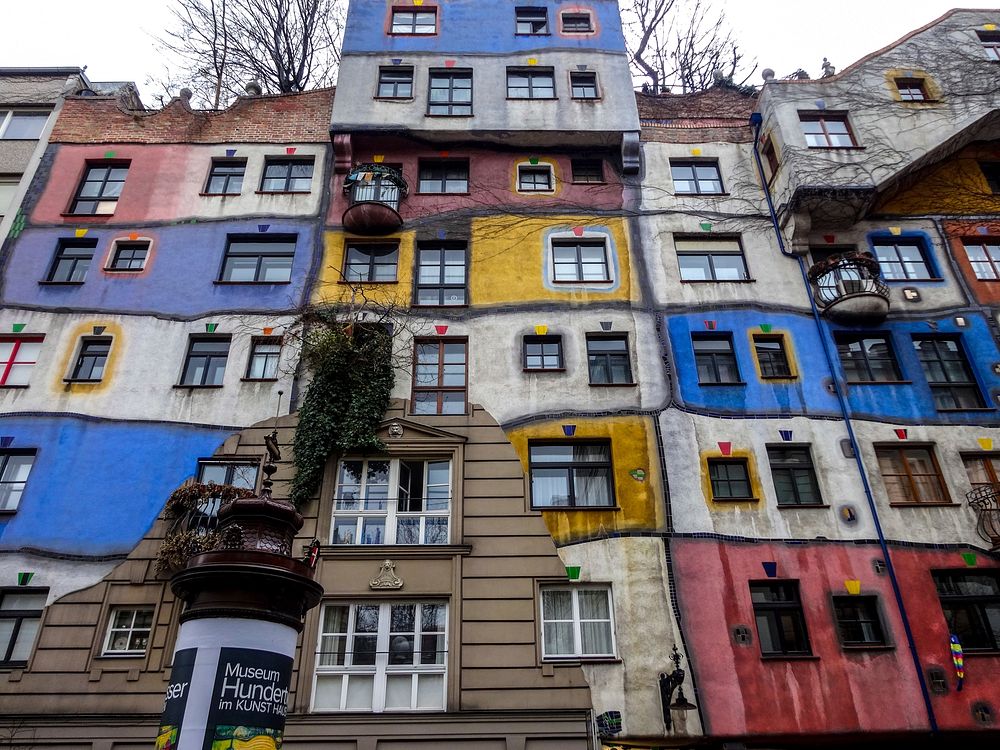 Free house of Hundertwasser image, public domain travel CC0 photo.