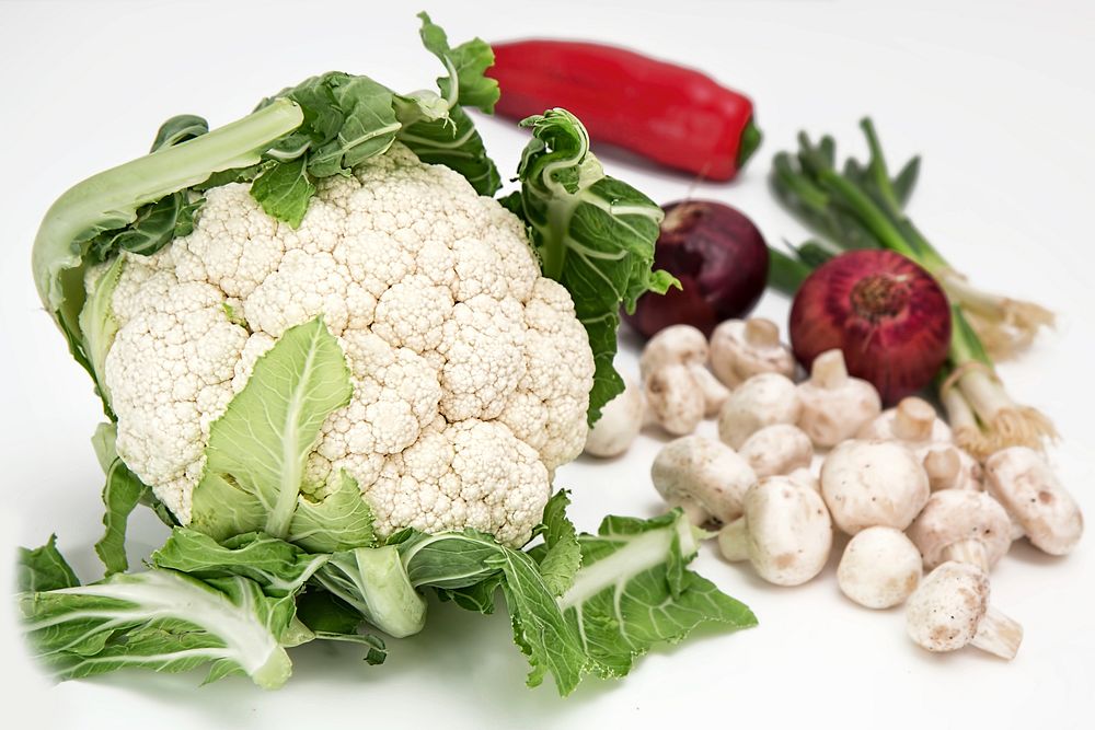 Free cauliflower, mushroom, beetroot and chilli  image, public domain food CC0 photo.