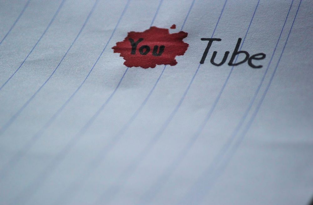 Hand drawn YouTube logo, location unknown, 27 January 2017.