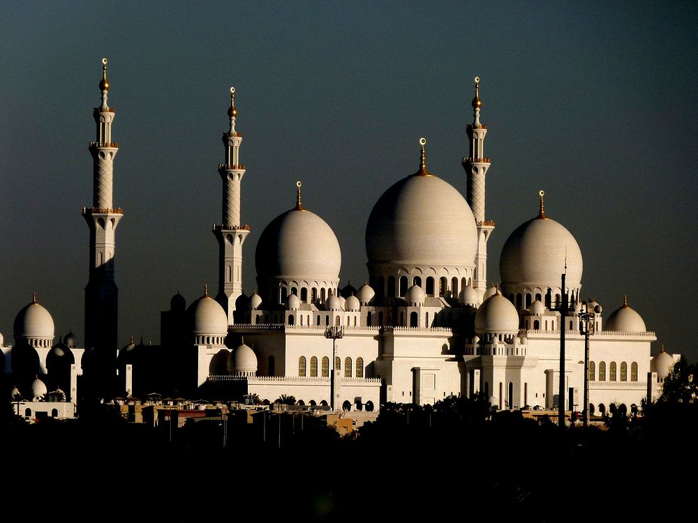 Free Sheikh Zayed Grand Mosque image, public domain Islamic architecture CC0 photo.