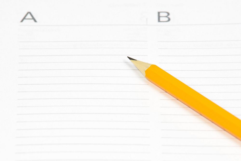 Free pencil and notebook image, public domain stationary CC0 photo.