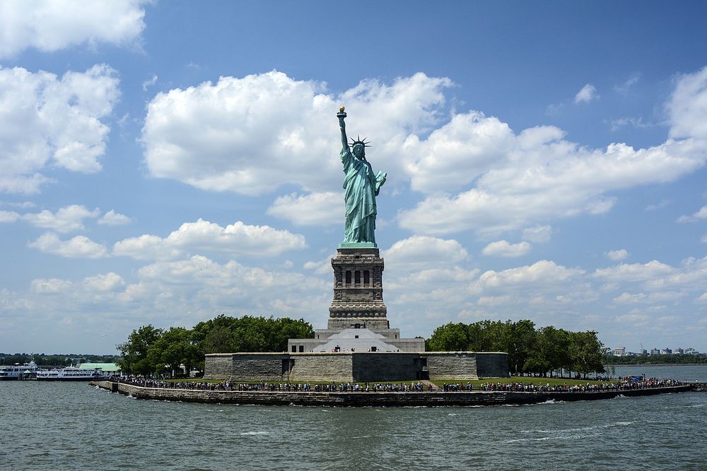 Free statue of liberty image, public domain travel CC0 photo.