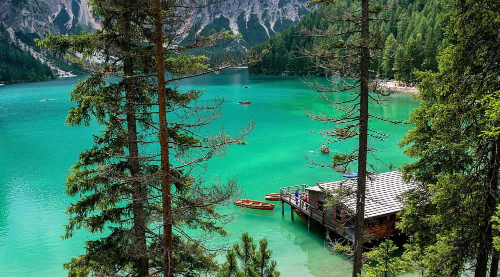 Beautiful natural lake, lagoon, island, tropical scenery photo, free public domain CC0 image.