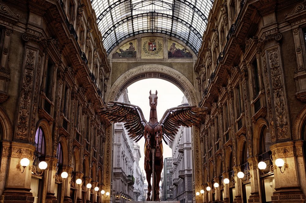 Free Galleria Vittorio Emanuele II image, public domain traveling CC0 photo.