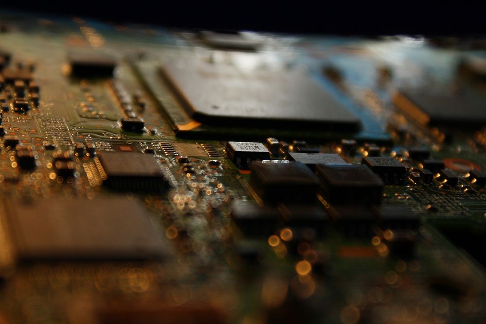 Free motherboard chip background, public domain CC0 photo.