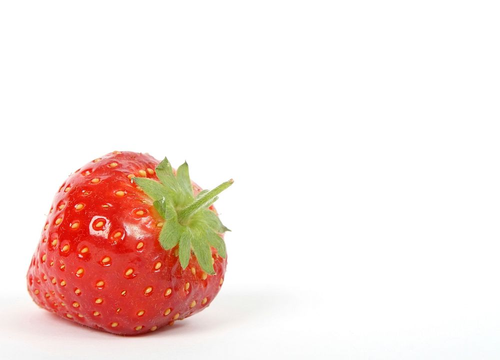Free strawberries  image, public domain fruit CC0 photo. 