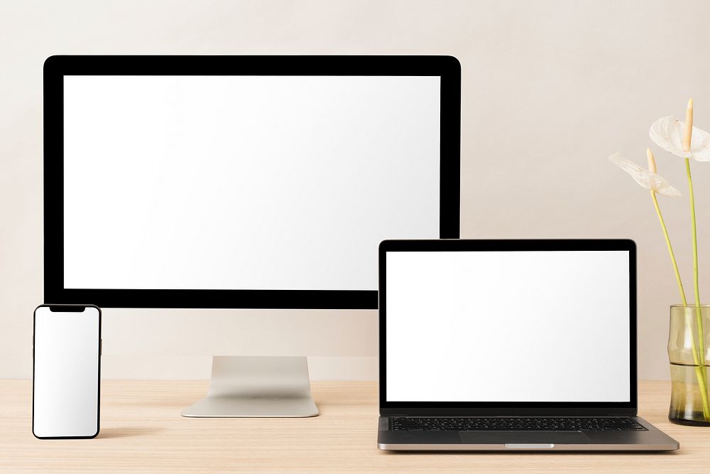 Digital devices with blank screens, minimal workspace