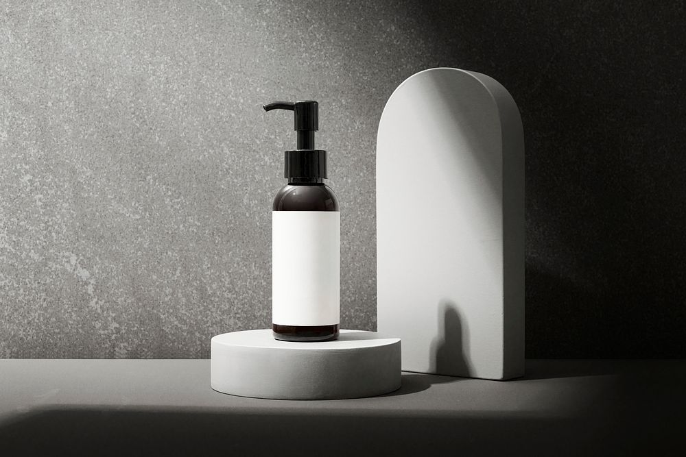 Pump bottle, beauty product packaging, blank label design