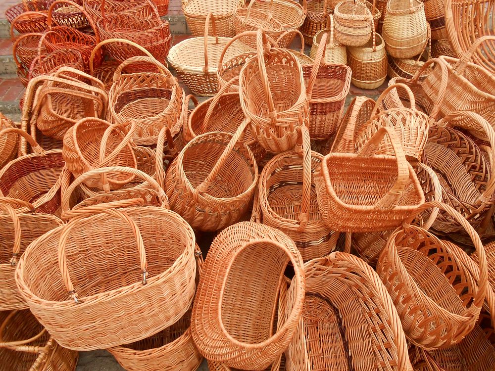 Free wicker baskets photo, public domain container CC0 image.