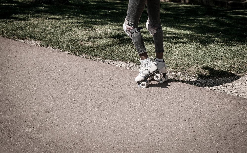 Roller skates, free public domain CC0 photo