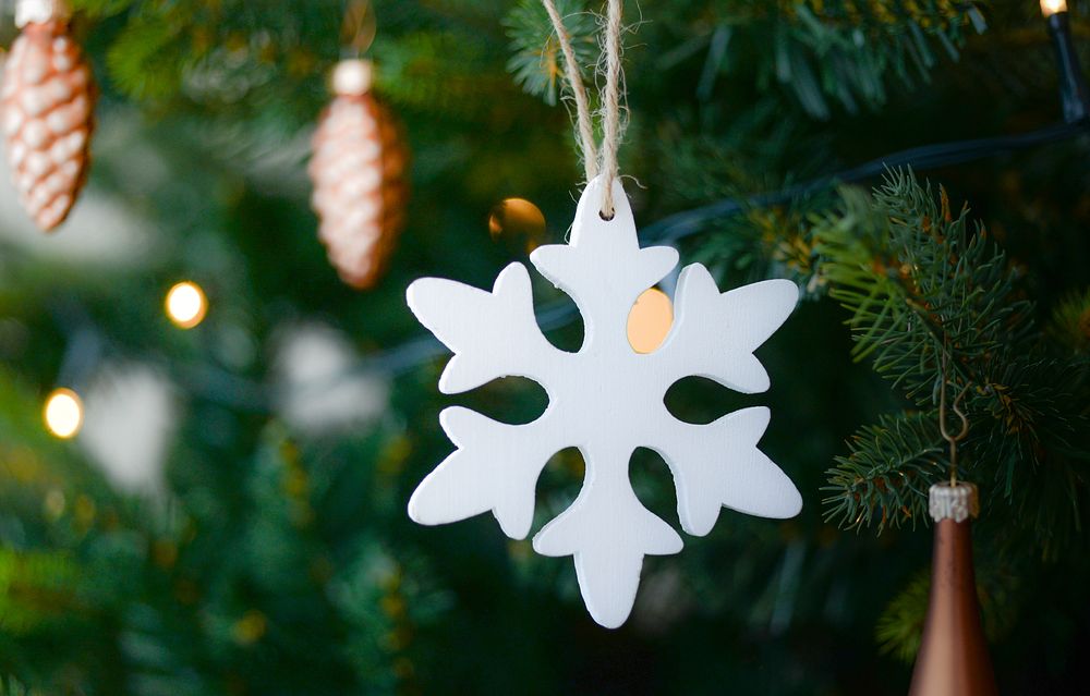 Free snowflake, Christmas ornament image, public domain holiday CC0 photo.