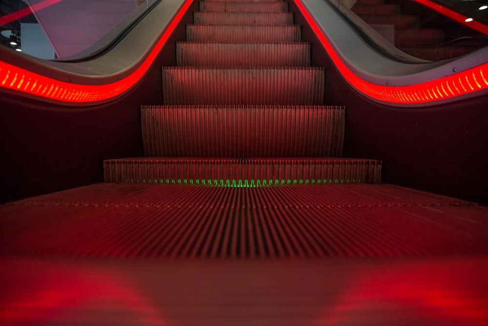 Free red escalator image, public domain CC0 photo.
