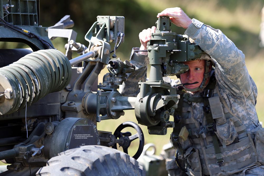 A U.S. Soldier assigned to 1st | Free Photo - rawpixel