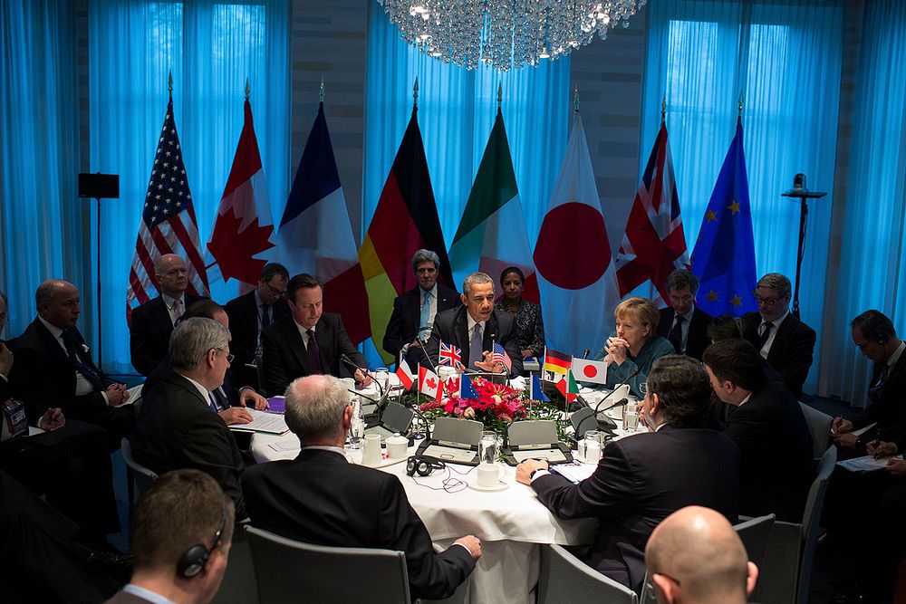 President Barack Obama holds a G7 Leaders Meeting to discuss the situation in Ukraine, at the Prime Minister's residence in…