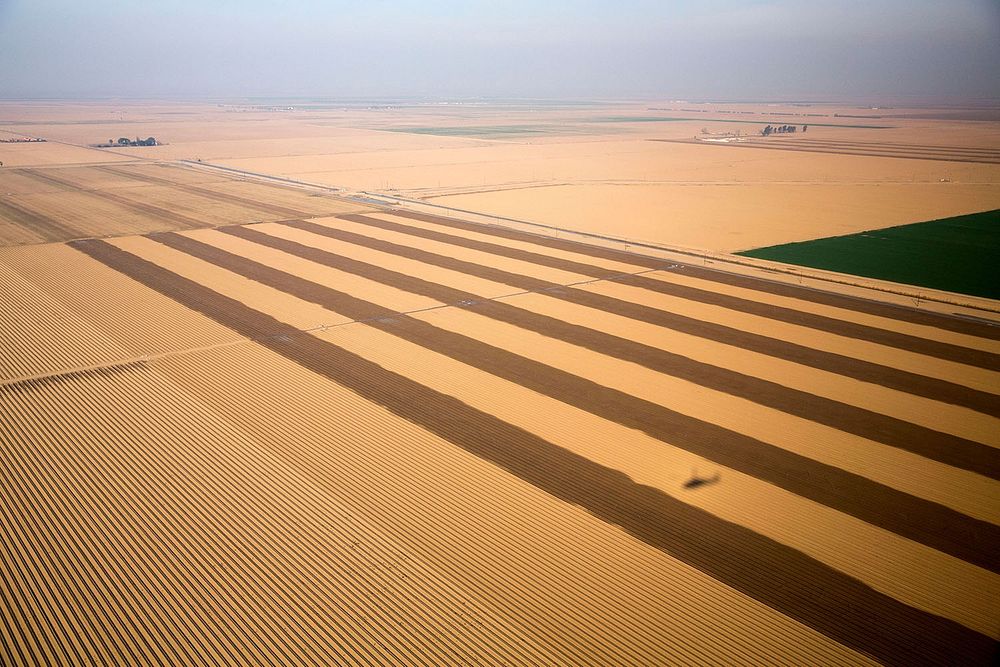 Aerial view of drought conditions as President Barack Obama travels aboard Marine One from Fresno to Firebaugh, Calif., Feb.…