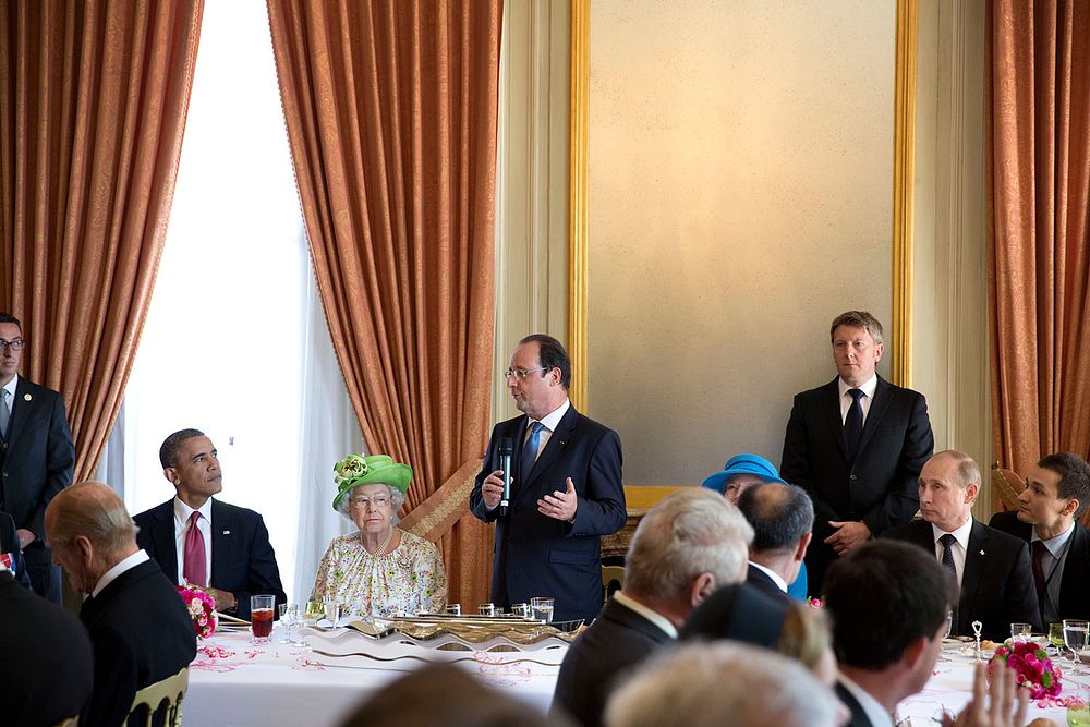 President Fran&ccedil;ois Hollande of France speaks during a lunch to commemorate the 70th anniversary of D-Day, at…