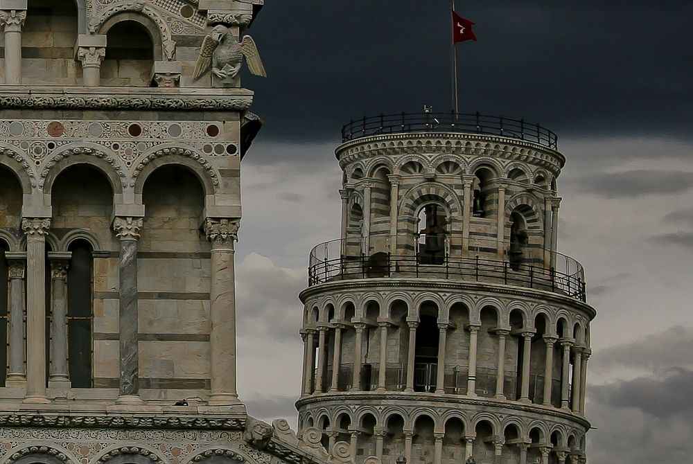Leaning Tower of Pisa closeup. Free public domain CC0 photo.