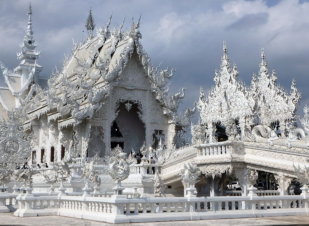 Wat Rong Khun, White Temple in Chiang Rai, Thailand. Free public domain CC0 image.