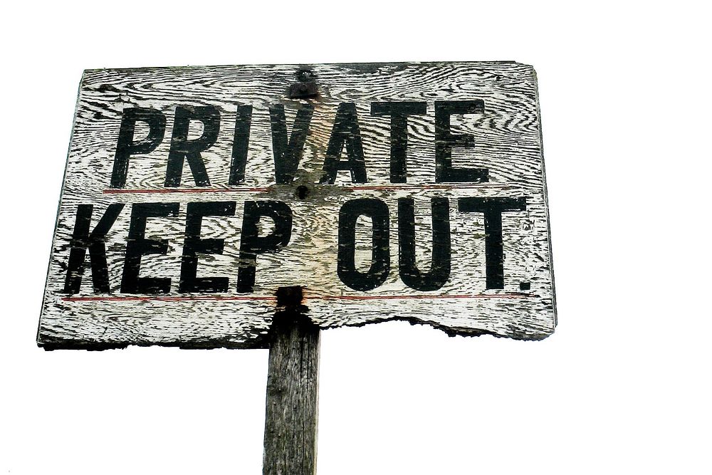 Wooden sign for privacy. Free public domain CC0 photo