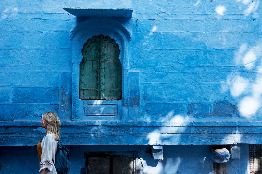 Western woman exploring the blue city, Jodhpur India