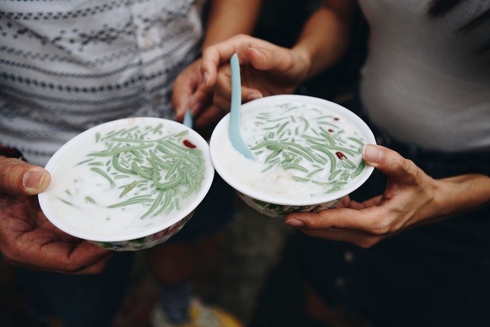 Bowls of Malaysian Cendol dessert