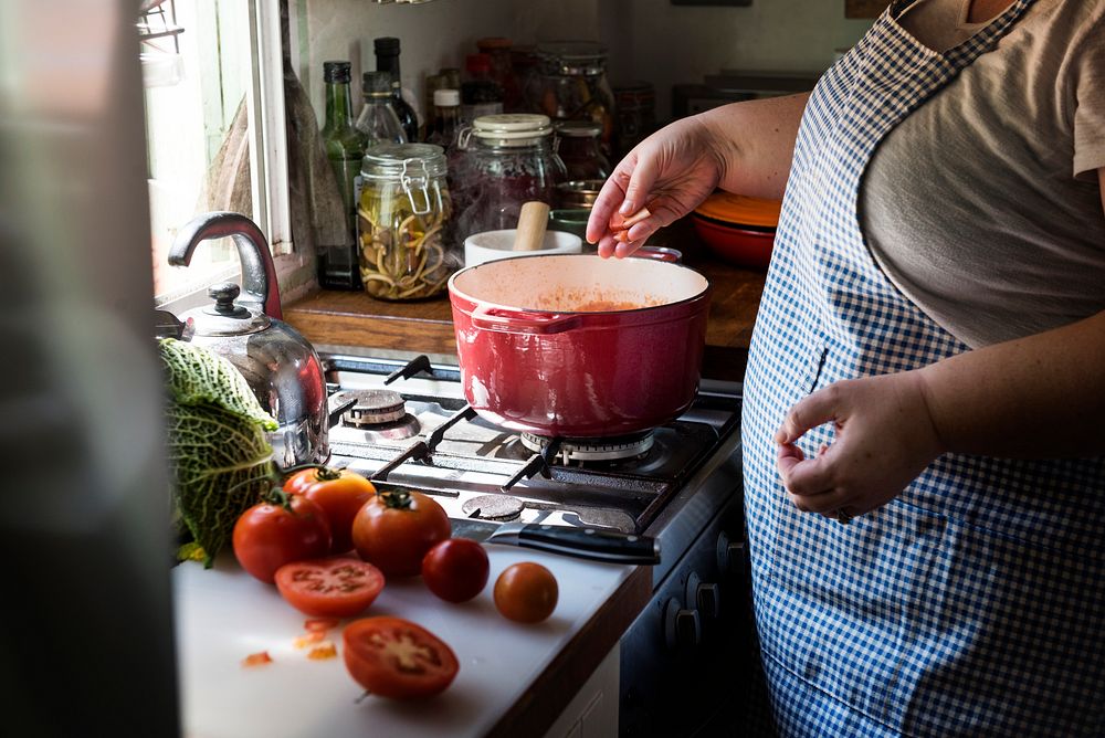 Homemade spaghetti sauce food photography recipe idea