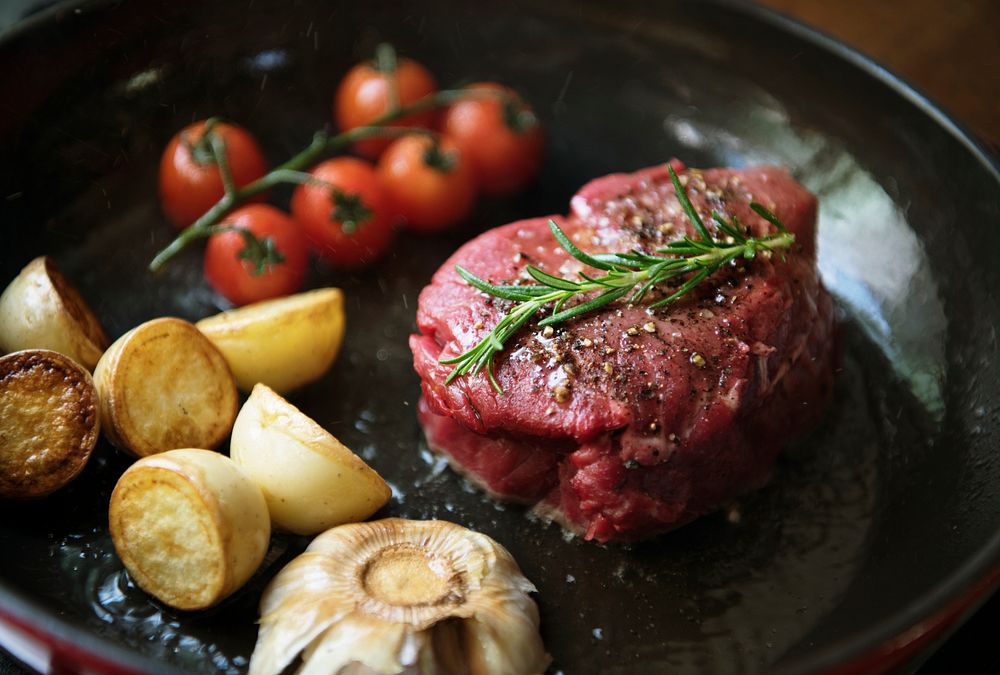 Cooking a fillet steak food photography recipe idea