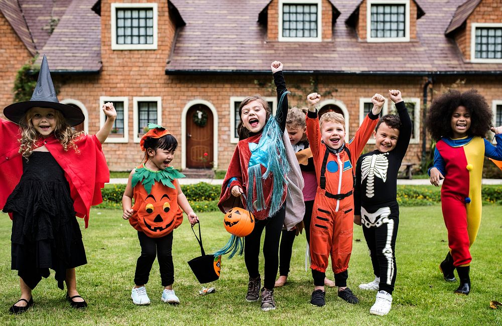 Little kids at a Halloween | Free Photo - rawpixel