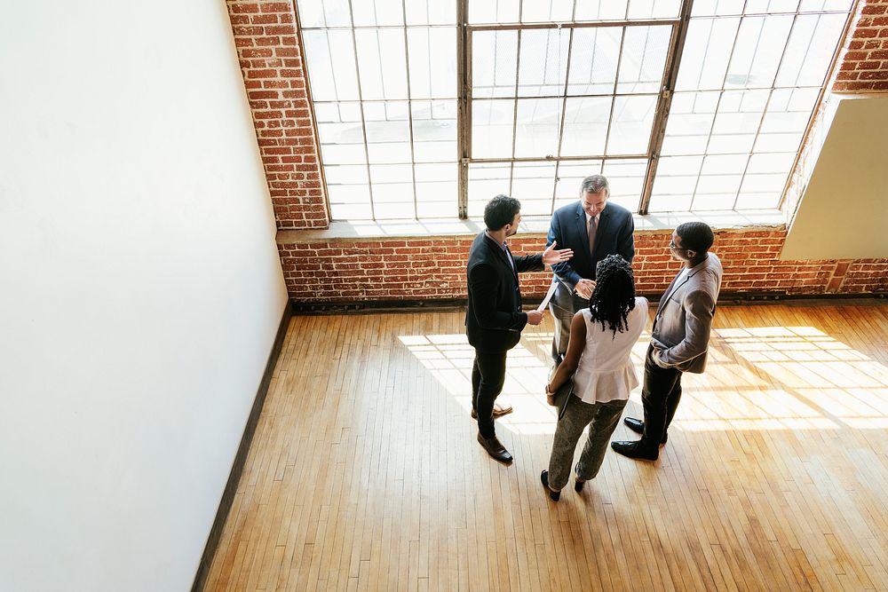 Business people making an agreement by shaking hands