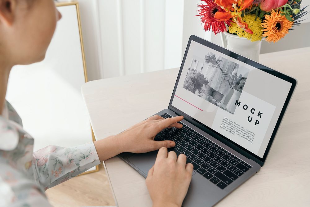 Female blogger using a computer screen mockup