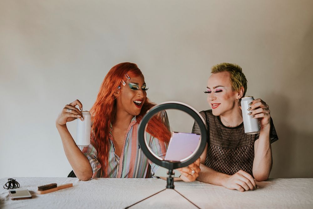 Drag queens taking a selfie, beauty blogging lifestyle