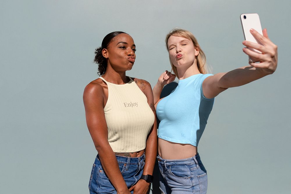 Summer clothes mockup psd, mixed race girlfriends taking a selfie