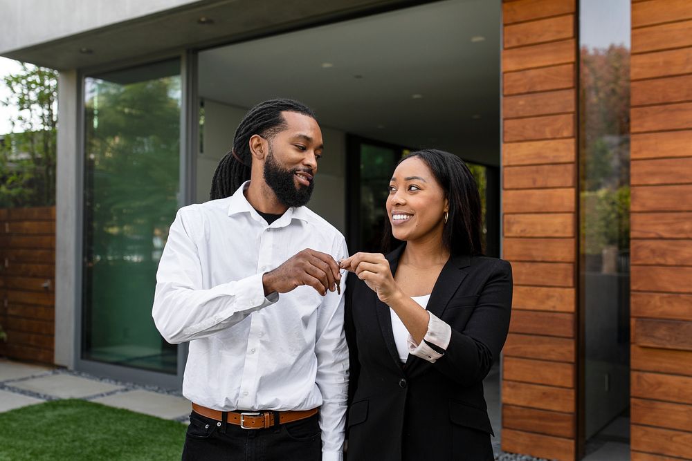 Couple buying a new home