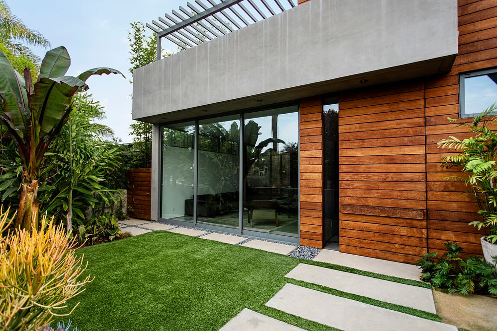 Modern villa, wood & concrete exterior